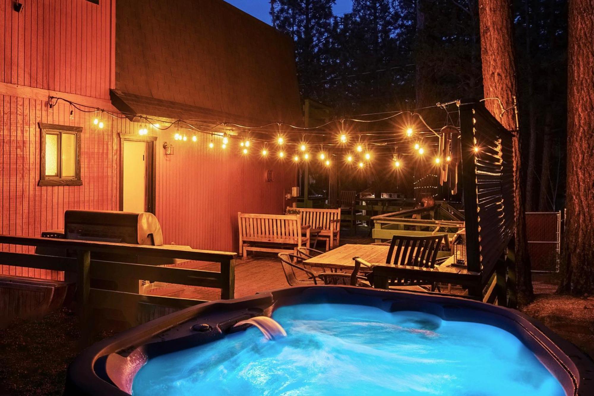 Sugar In The Raw Cabin - Hot Tub Sugarloaf Exterior photo